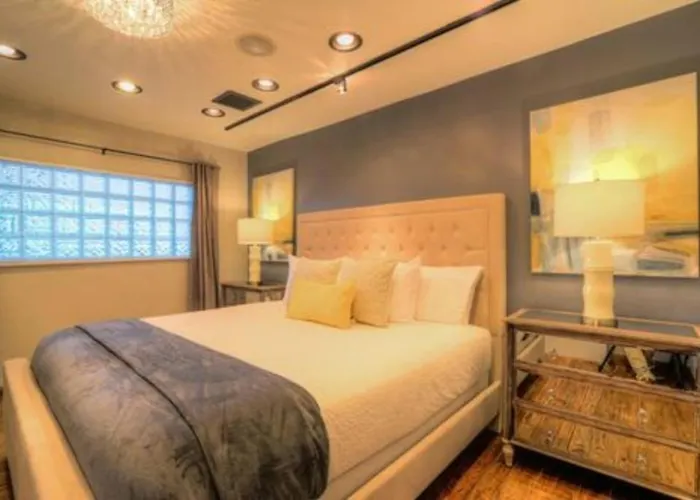 Winery Suites Of 3*
