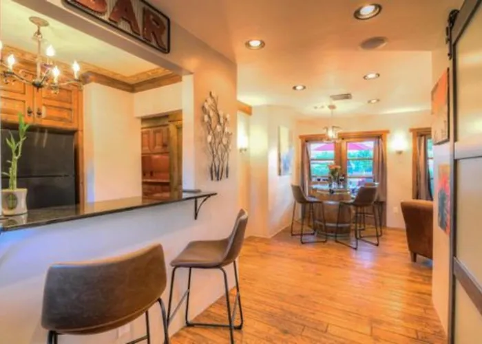 Winery Suites Of Scottsdale